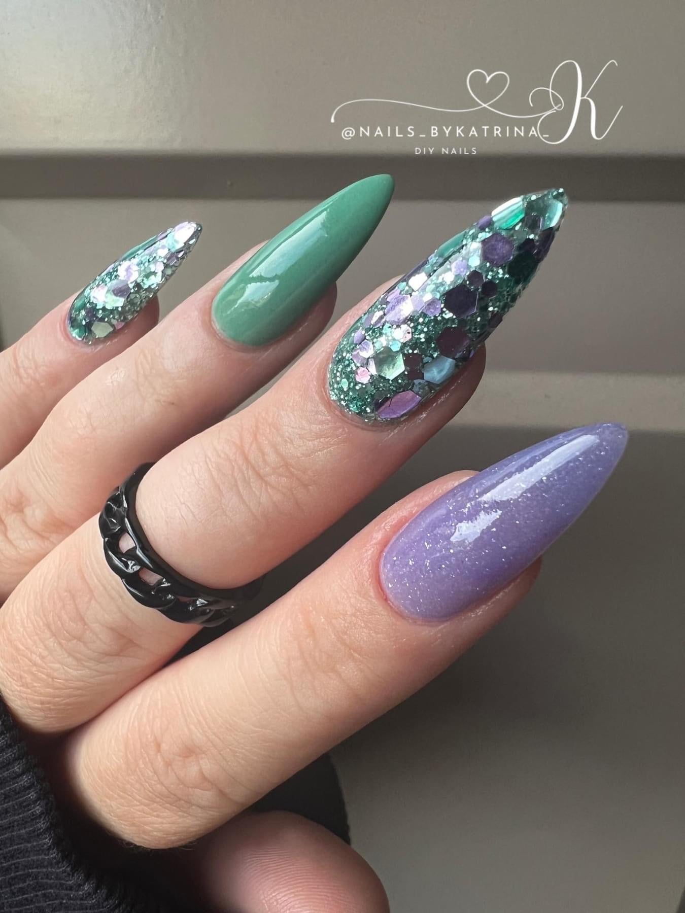 Intrigue Dip